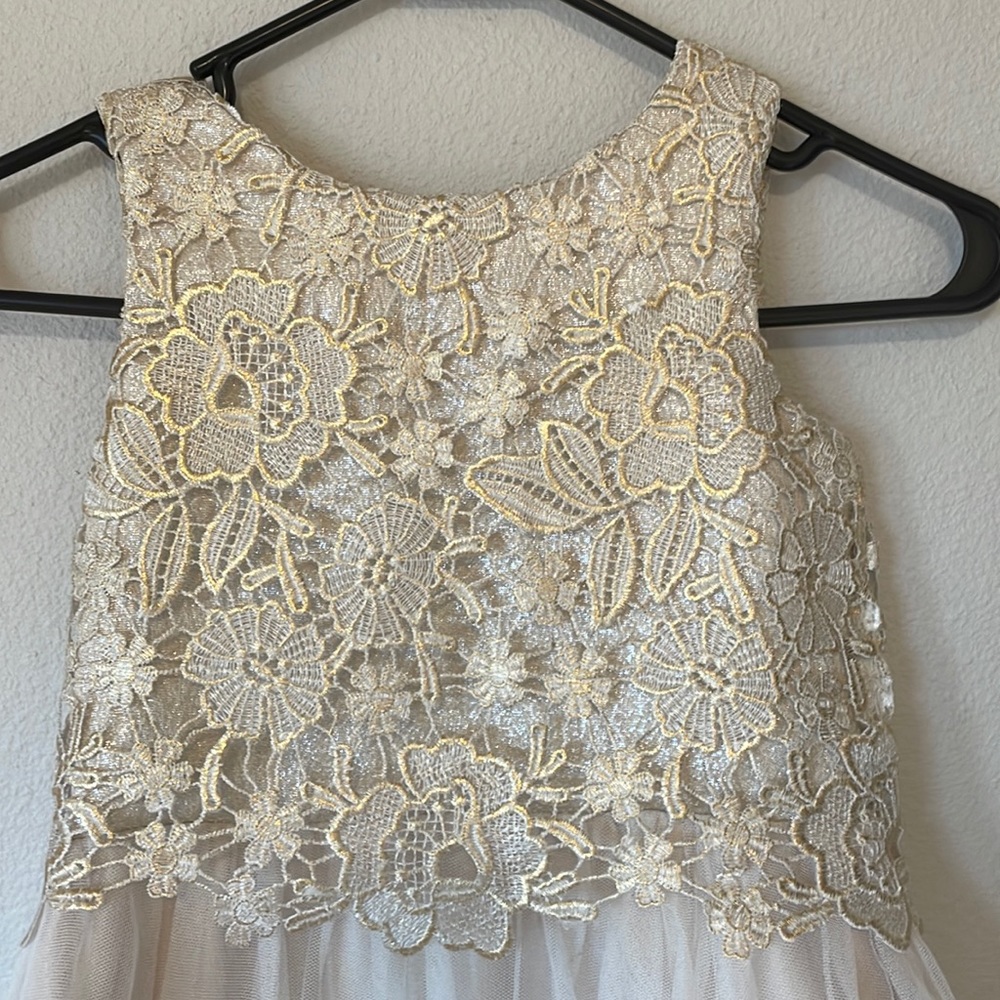 Flower girl dress - Picture 2 of 7